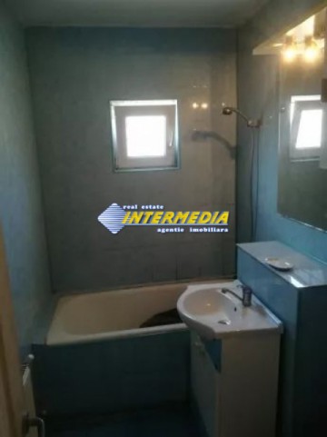 garsoniera-decomandat-de-vanzare-in-alba-iulia-4